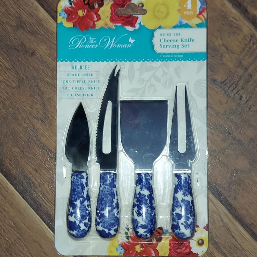 PIONEER WOMEN CHEESE KNIFE SET